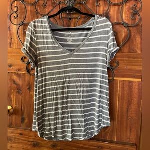 Soft & Sexy American Eagle Outfitters Tee
